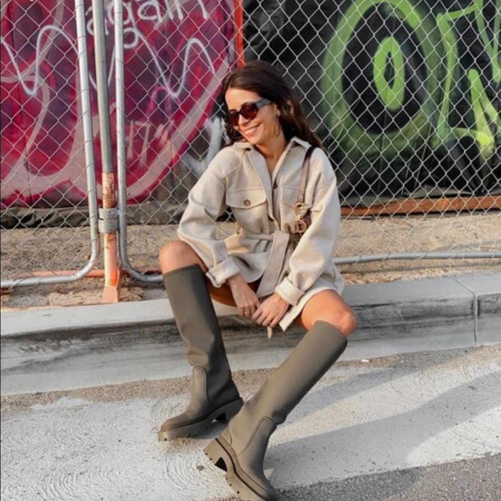 NWT Zara Low Heel Rubberized Boots